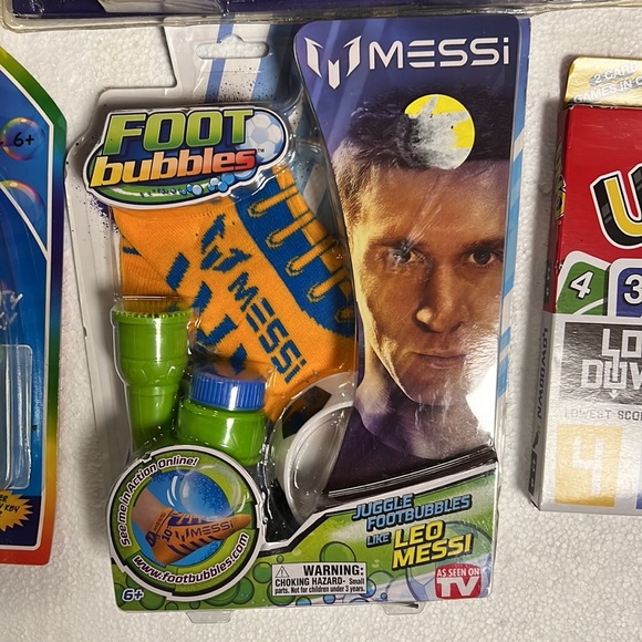 🆕 as seen on tv bubbles, poster lights, uno, scrabble, boggle, Messi bubbles - Picture 5 of 8